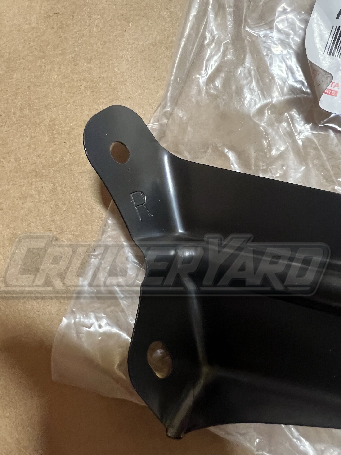 New Toyota Land Cruiser UZJ100 OEM Front Mud Flap Bracket