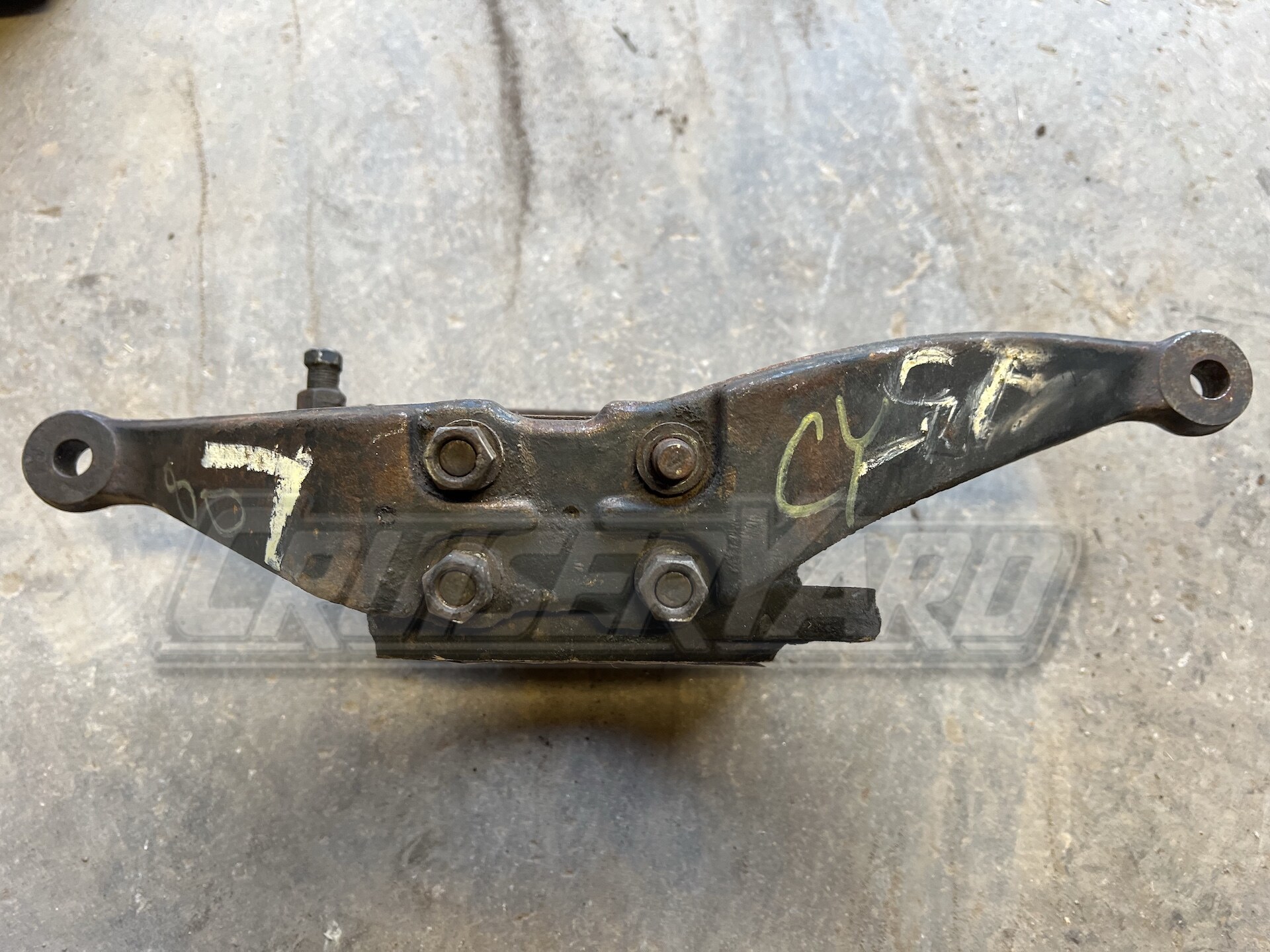 Toyota Land Cruiser FZJ80 ABS Right Side Knuckle 43211-60110