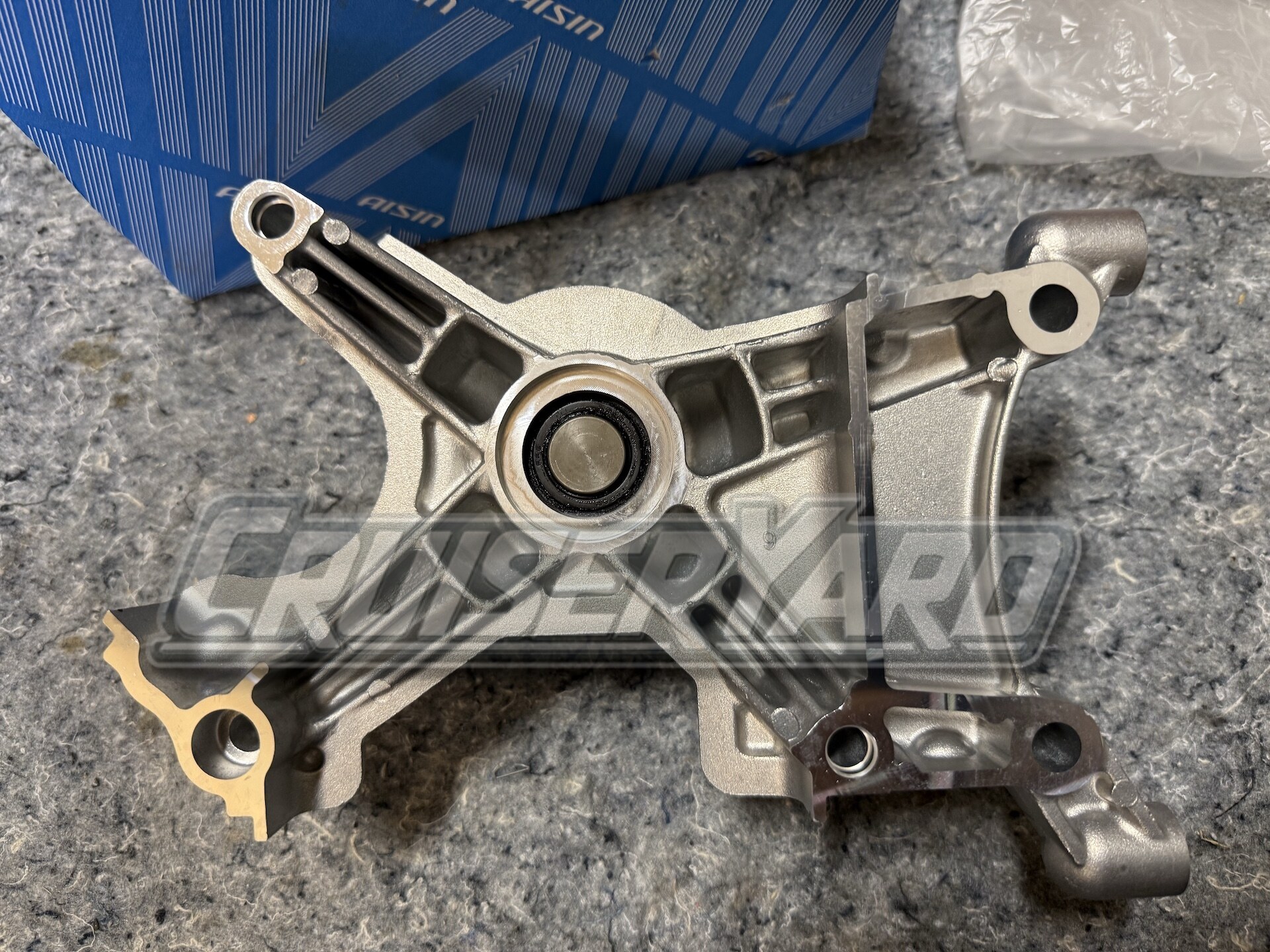 2uz_aisin_fan_pulley_bracket_F