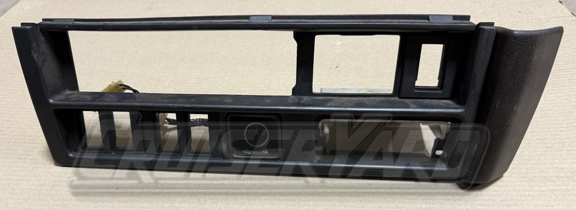 Toyota Land Cruiser FJ62 HVAC Brown Center Instrument Bezel 55412