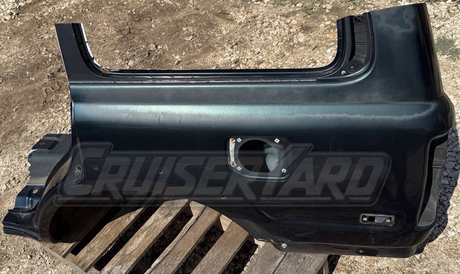 Toyota Land Cruiser FJ80 FZJ80 Green Left/Driver Rear Quarter