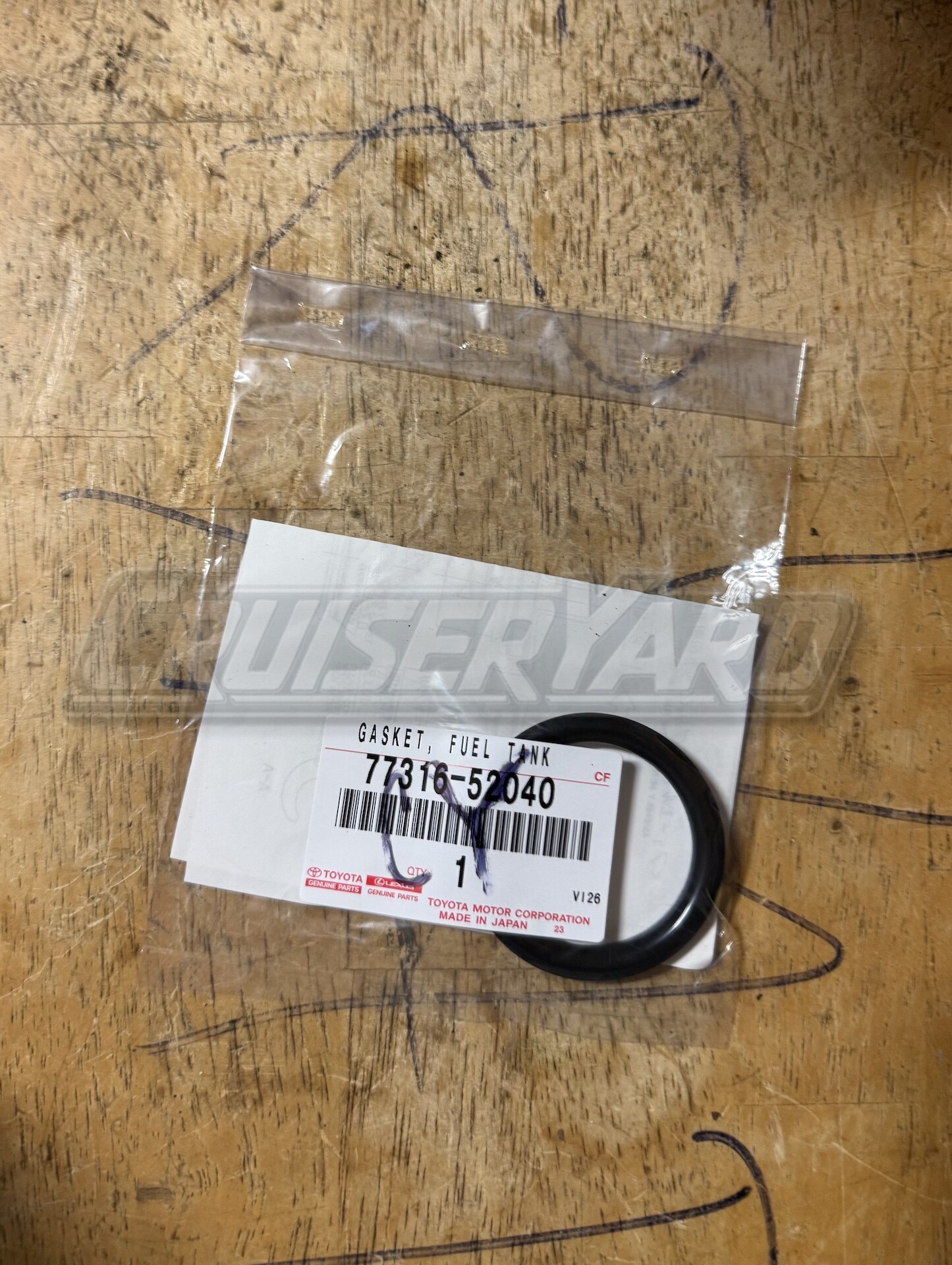 New Toyota Land Cruiser OEM 4Runner URJ200 Fuel Tank Gasket 77316