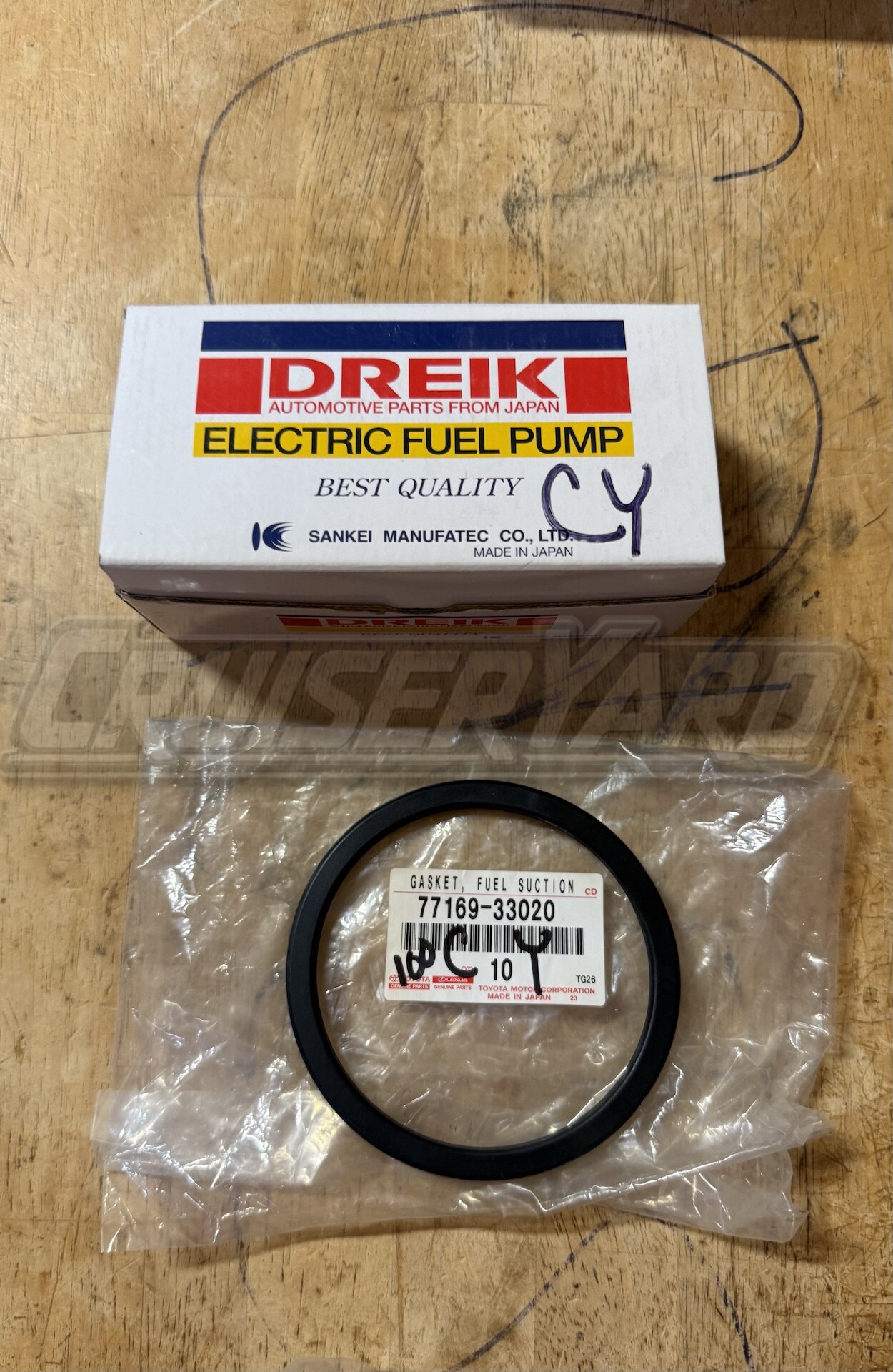 New Toyota Land Cruiser UZJ100 Lexus LX470 Fuel Pump Kit 23221