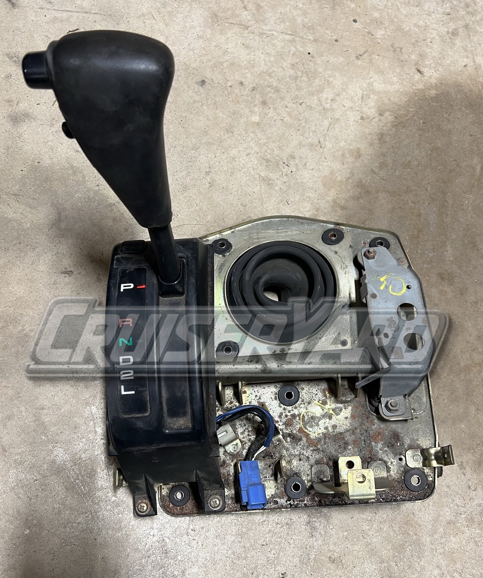 Toyota Land CruiserOEM FZJ80 LX450 Shifter Assembly with
