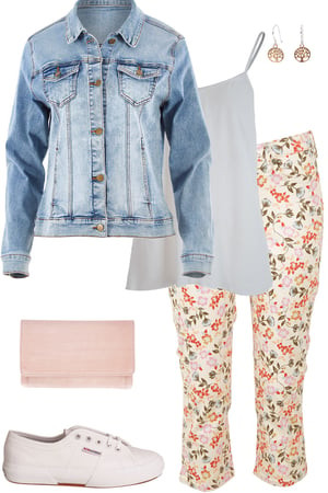 Casual Florals--3694963