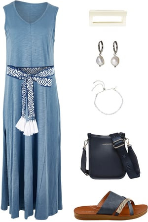 Seaside Ponder --11774484