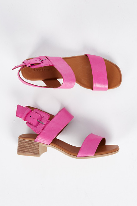 tryme sandals