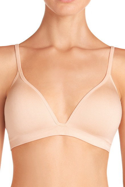 Sexy & Seamless Soft Cup ContourBra, Lovable