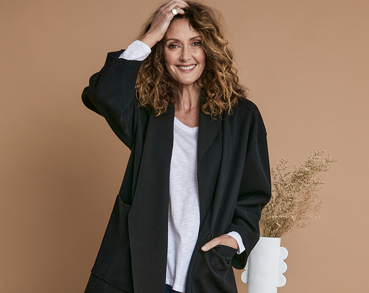 How to dress for straight hips Style advice for small hips