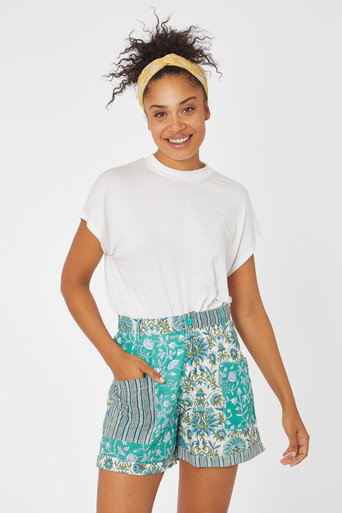 Shop Women's Shorts | Sizes 8 to 24 