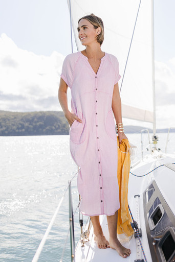 Buy Casual Beach Dresses for Women Online from India's Luxury Designers 2023