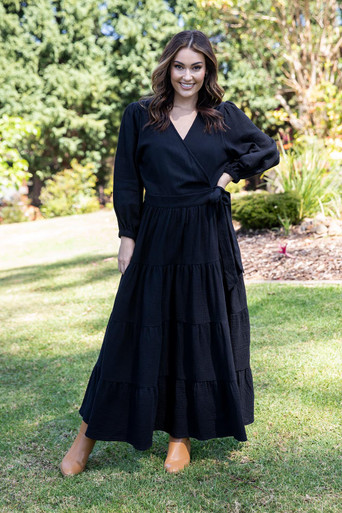 Shop Our Black Dress Range Sizes 8 to 24 birdsnest