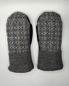 Wool Sweater Mittens - Medium - Grey Geometry Wool Sweater Mittens - Medium - Grey Geometry
