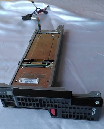 BL465C GEN8 CAGE  FRONT BEZEL (653132-001)