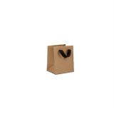 The 5" x 4" x 6" (mini size) kraft Manhattan bags are ecofriendly boutique bags made with 40% - 75% post-consumer waste, are recyclable and biodegradable.