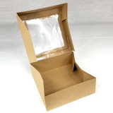 Bakery boxes with window, in kraft, are ecofriendly, and ideal for charcuterie, bakery items and gift packs. They're also available in white.