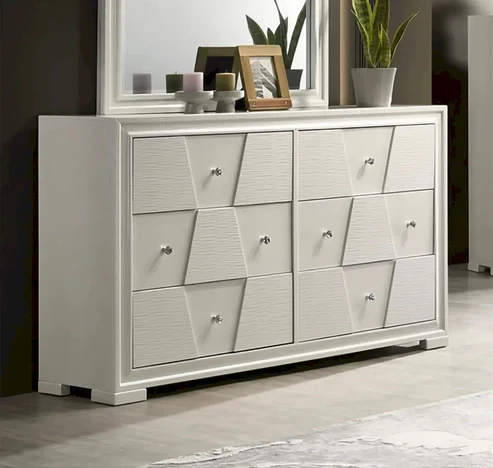 Furniture of America - Holsted Dresser in White