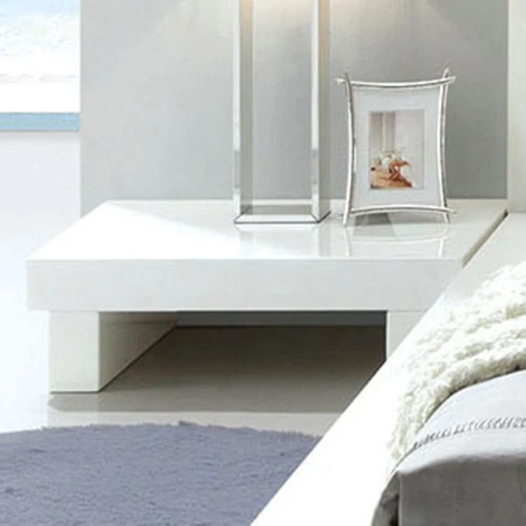 Furniture of America - Christie Nightstand in White