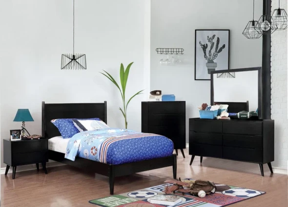 Furniture of America - Lennart Ii 5 Pc. Queen Bedroom Set w/ Chest in Black