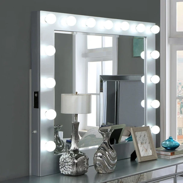 Furniture of America - Belladonna Mirror w/ USB in Silver