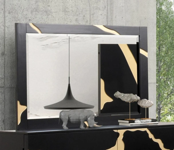 Furniture of America - Goldsberg Mirror in Black/Gold