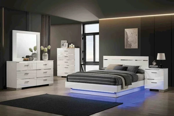 Furniture of America - Erlach - 4 Pc. Queen Bedroom Set w/ Chest - White/Chrome