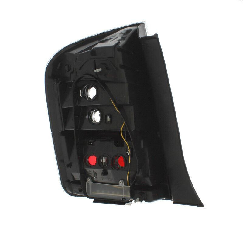 For Toyota Prius (T4 MODELS ONLY) 04-09 Back rear Tail Light (SMK TOP SECTION) LED