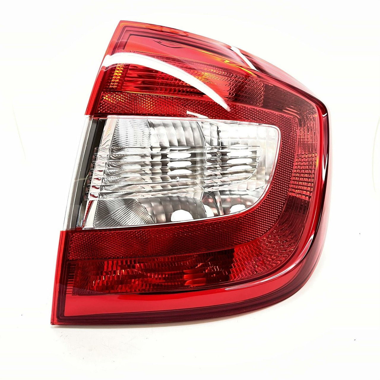 Back rear Tail light Right side for Skoda Rapid Hatchback 2012-19