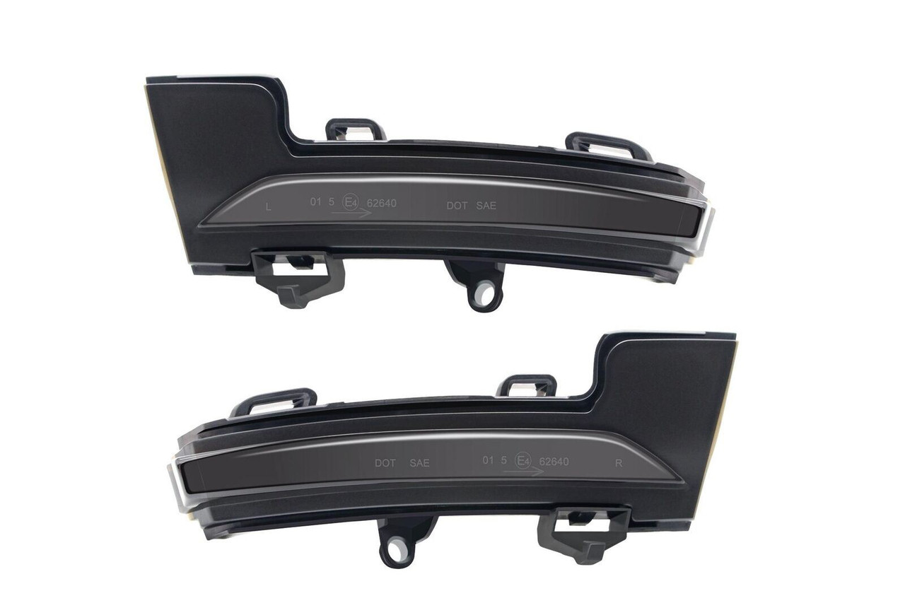 Dynamic LED Side Mirror Blinker Smoke For Skoda Octavia III Combi (5E5) 2012.11-2020 Skoda Octavia III hatchback (5E3, NL3, NR3) 2012.11-2020 VW T-Roc 2018-2020 VW T-corss 2019-