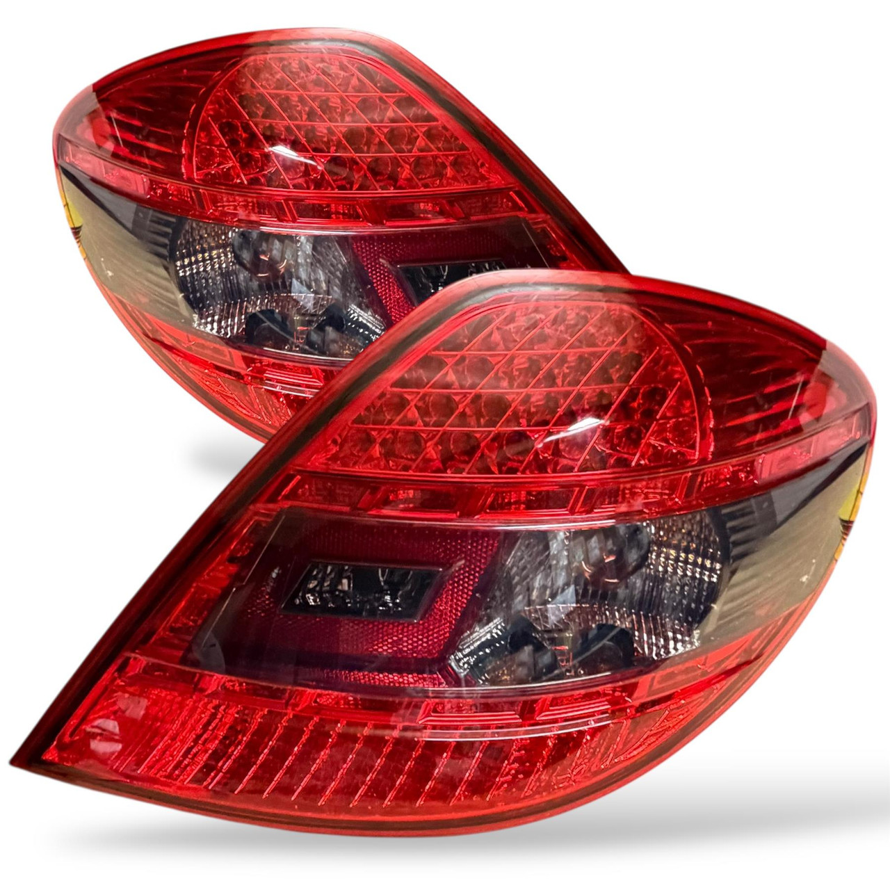 LED Rear Tail Lights Red/Smoked Pair For Mercedes R171 SLK 2004–2011