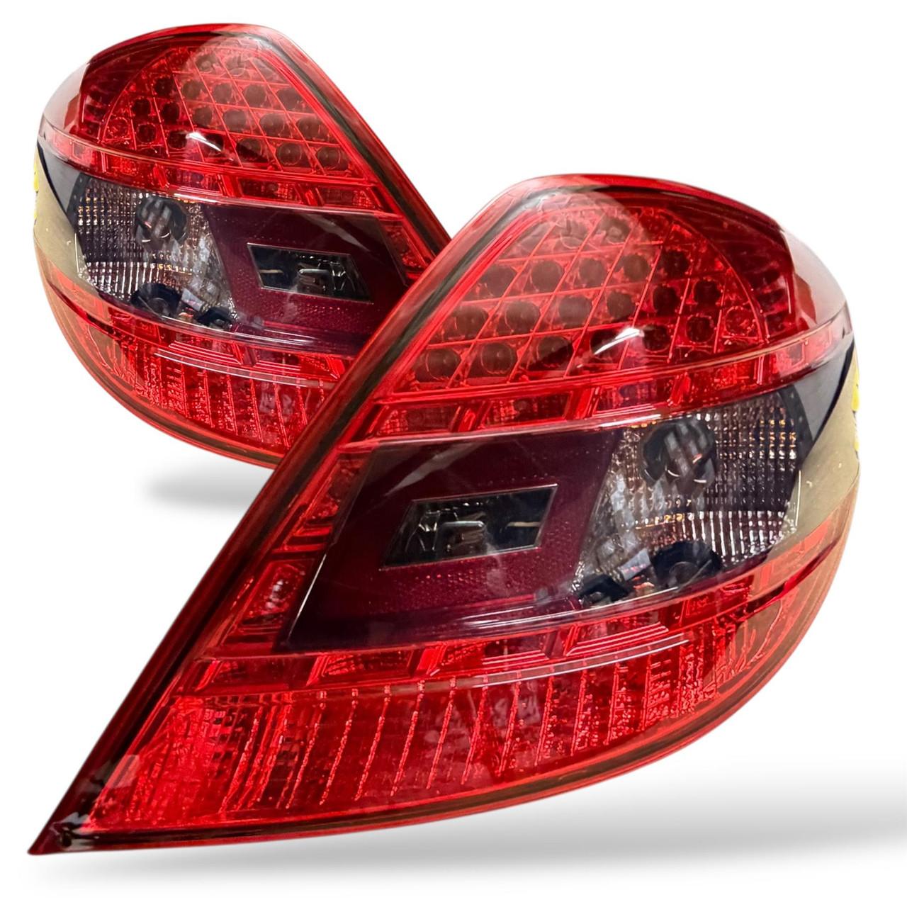 LED Rear Tail Lights Red/Smoked Pair For Mercedes R171 SLK 2004–2011