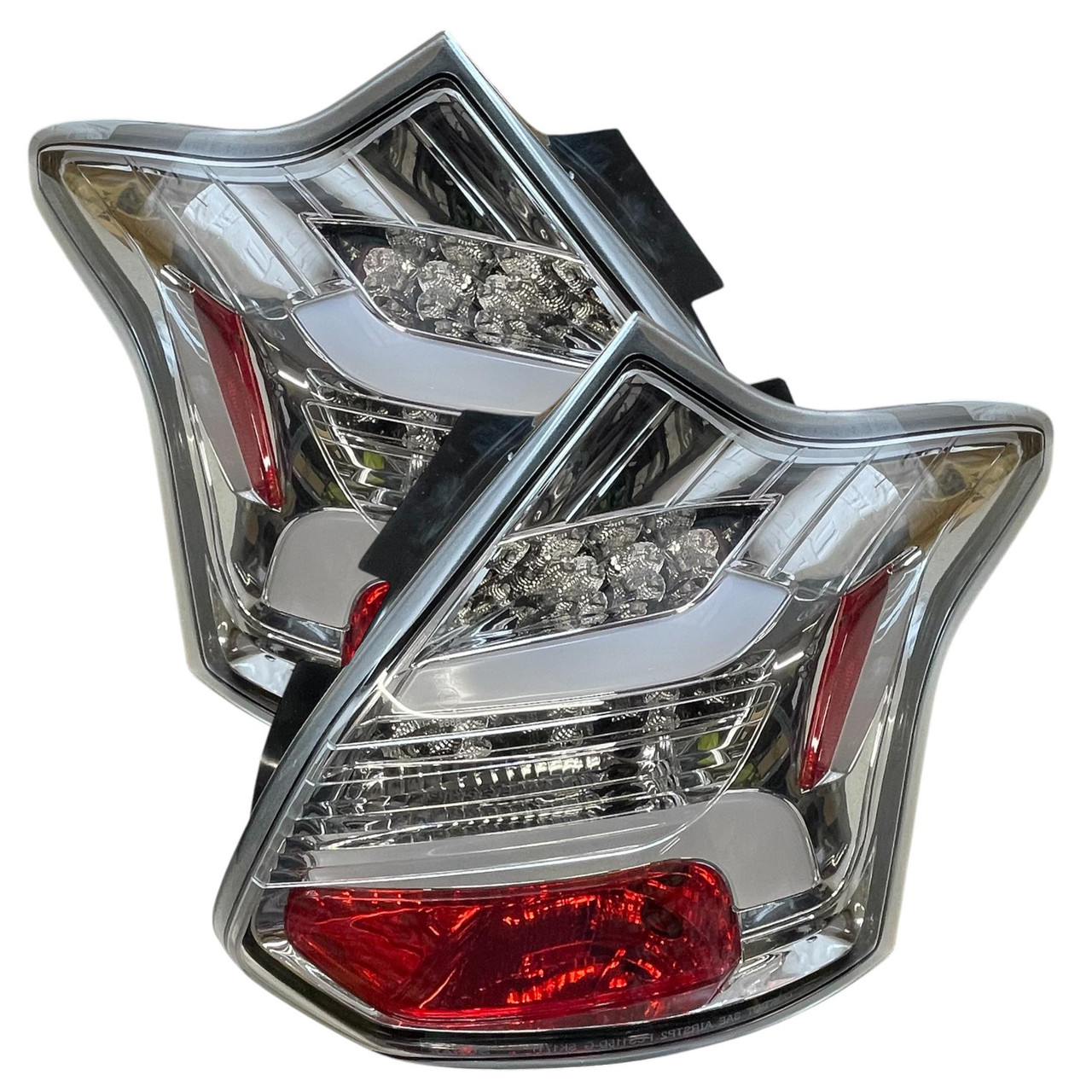 Back Rear Tail Lights Pair Set Tube Light Chrome dynamic IND Ford Focus 2011-14