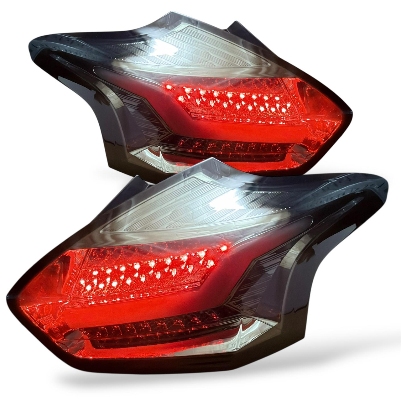 For Ford Focus MK3 2014-2018 LED Lightbar Rear Lights Smoked Dynamic Pair