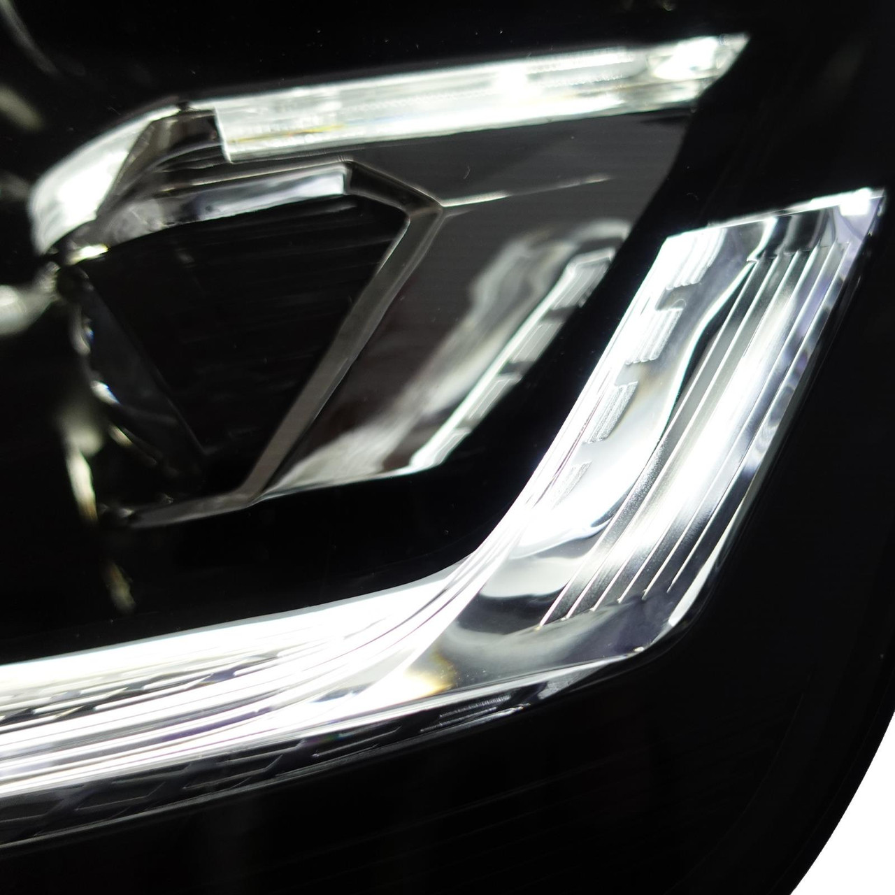 For VW Transporter T6 2015-2019 Black FULL LED Headlights Lamps RHD