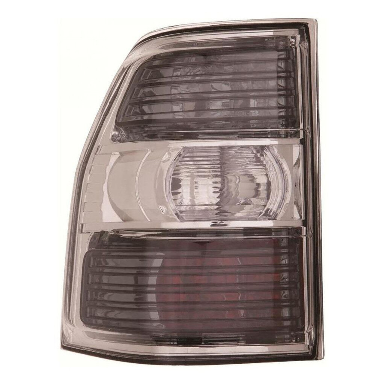 For Mitsubishi Pajero Mk4 5 Door 3/2007-2012 Rear Tail Light Lamp Left Side NS