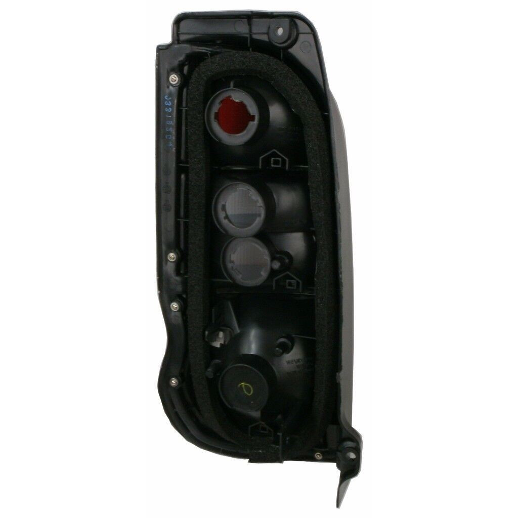 For Toyota Hi-Ace Mk4 Van 10/2006-2012 Rear Back Tail Light Lamp Right OS Side