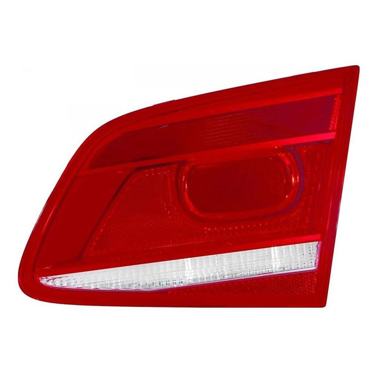 For VW Passat Mk5 Saloon 11/2010-4/2015 Rear Inner Boot Light Lamp Right OS