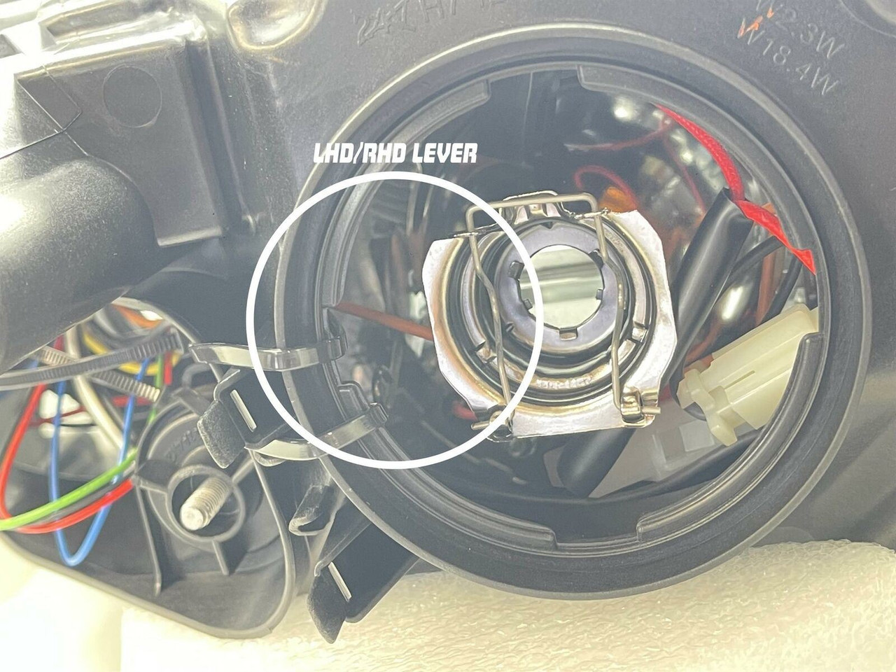 RHD LHD Projector Headlights Pair Angel Eyes Clear Black BMW E90 91 05-08