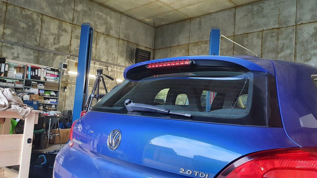 Back Rear 3rd Brake stop light lamp LED Clear Smoke VW Scirocco 2008-14