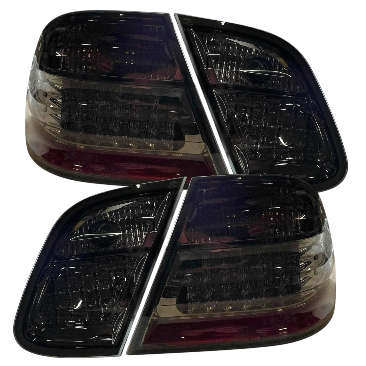 Black Crystal LED Rear Tail Lights For Mercedes CLK W208 1998-2003 Coupe Cabrio Pair