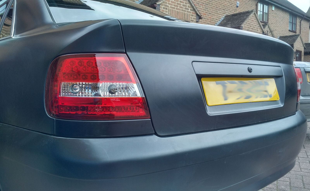 Back Rear Tail Lights Lamps Red-Clear LED Pair For Audi A4 B5 11/94-9/00