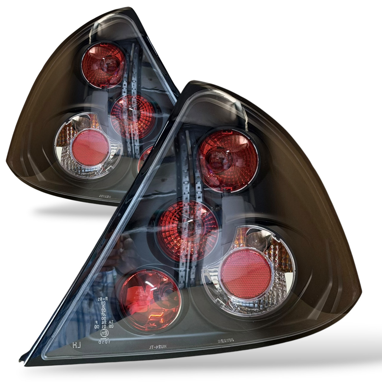 Back Rear Tail Lights Pair Set Clear Black Ford Mondeo Saloon 00-07