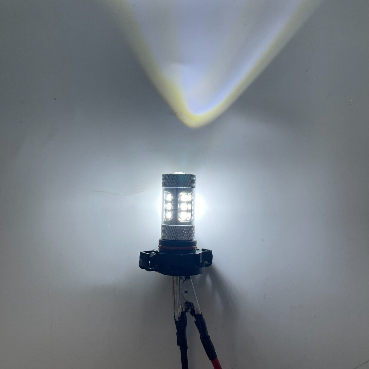 Pair H16 Ps19W Samsung LED Xenon White Bulbs DRL 5052