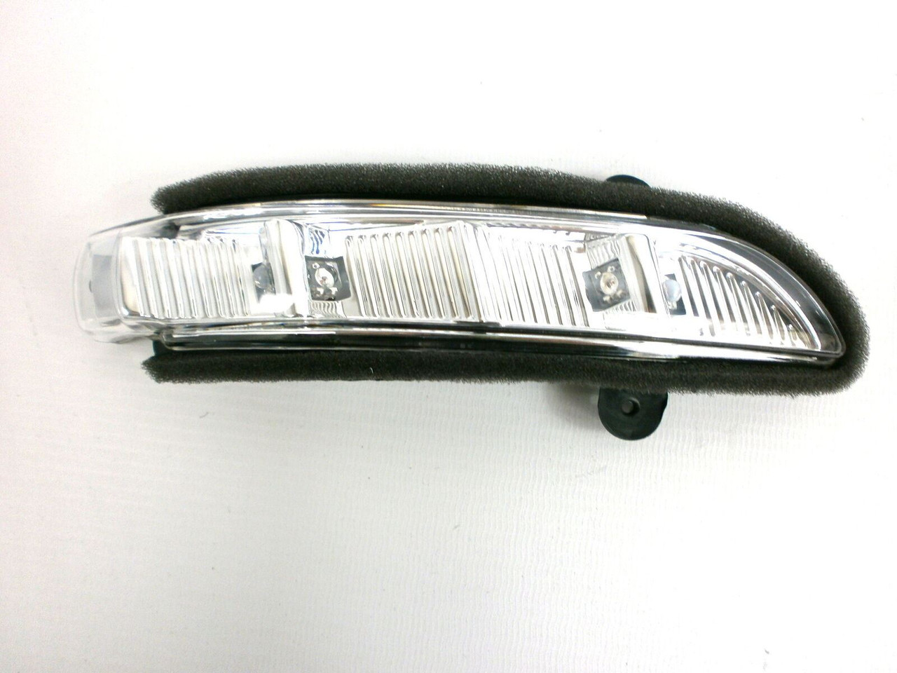 Right Wing Mirror Indicator Clear LED For Mercedes Benz E Class W211 7.06-5.10
