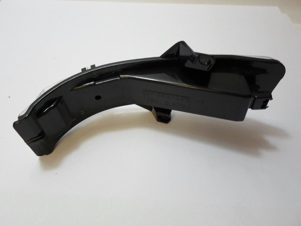 Right Side OS Door Wing Mirror Indicator Clear For Suzuki Swift Mk4 5.13-On