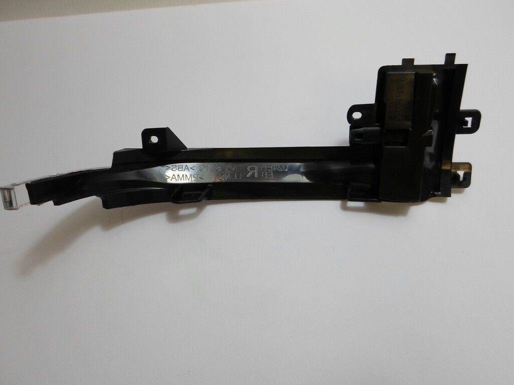 Left NS Door Wing Mirror Indicator Clear For Audi A4 Mk3 Incl S4 12.11-On