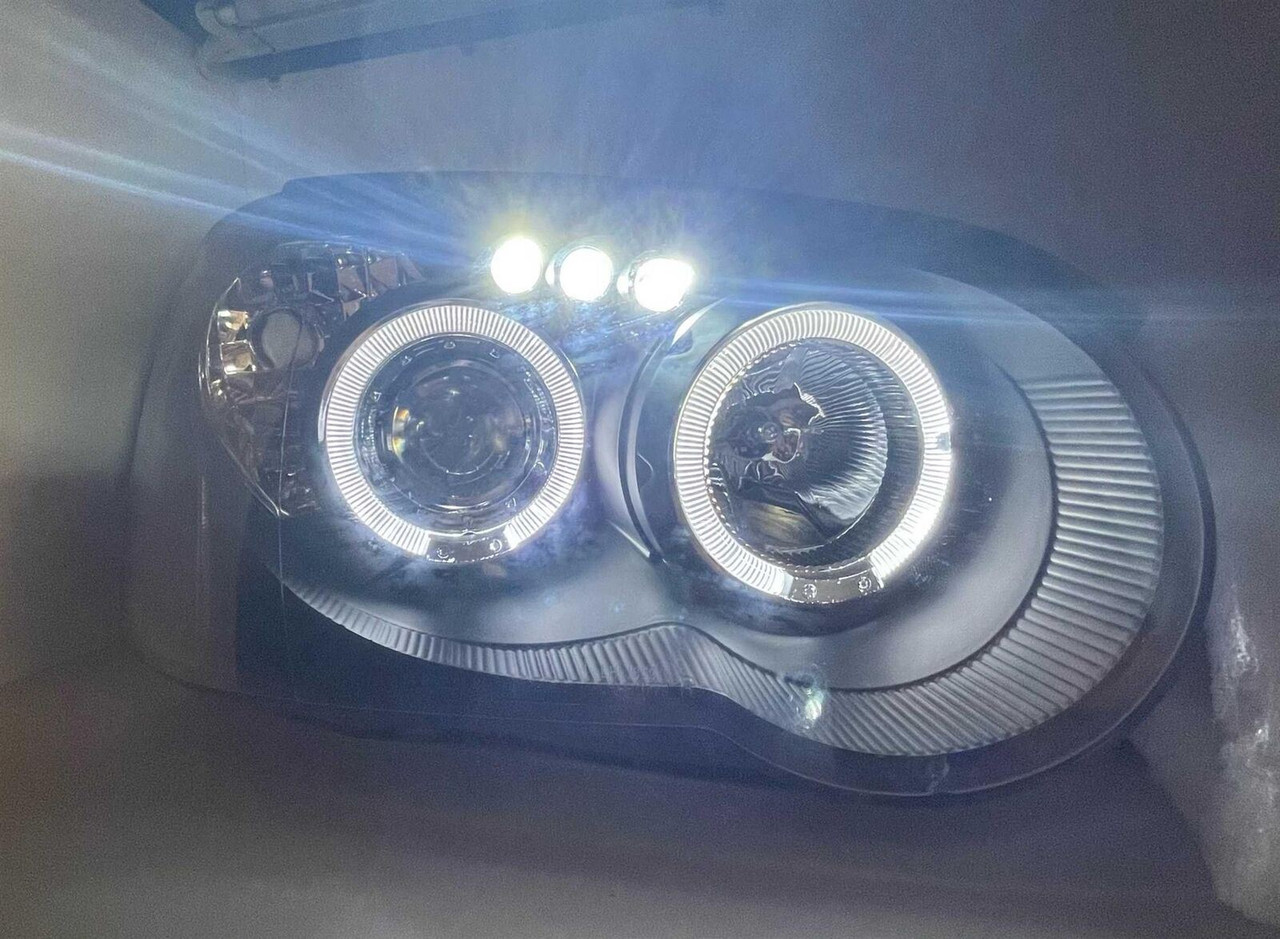 For Subaru Impreza 03-05 Projector Headlights Lamp Angel Eyes Black Pair