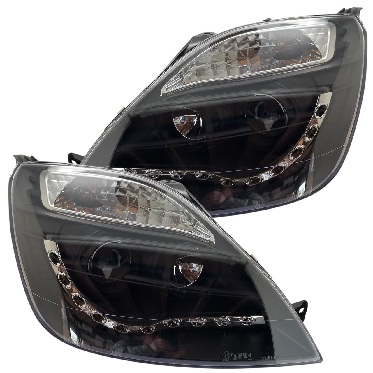 Black DRL Devil Eye Headlights Lighting Lamp For Ford Fiesta Mk 6 02-07