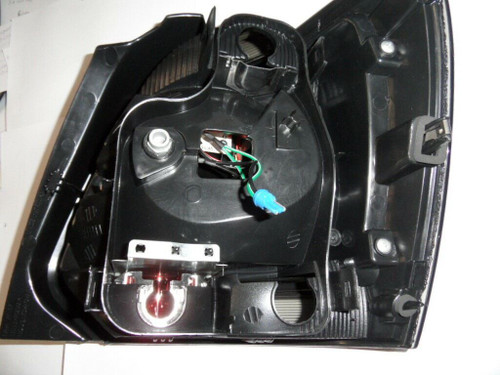 Eagle Eyes 443116 LHD Rear Back Tail Light Lamp LED Indicator Red Clear