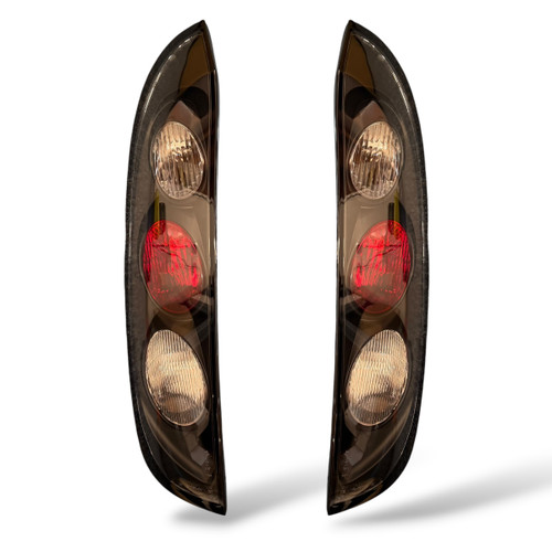 Back Rear Tail Lights Pair Set Clear Black Vauxhall Corsa C 00-06